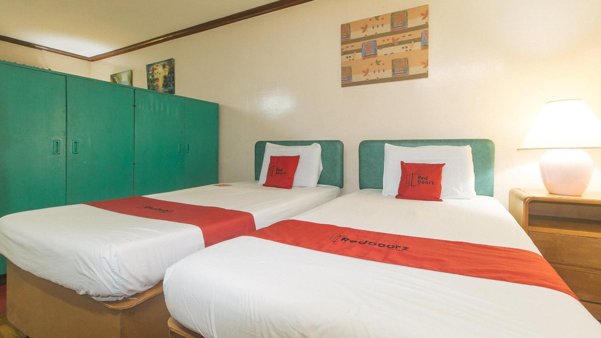 Reddoorz At Broadway Court Apartelle Bandar Quezon Luaran gambar