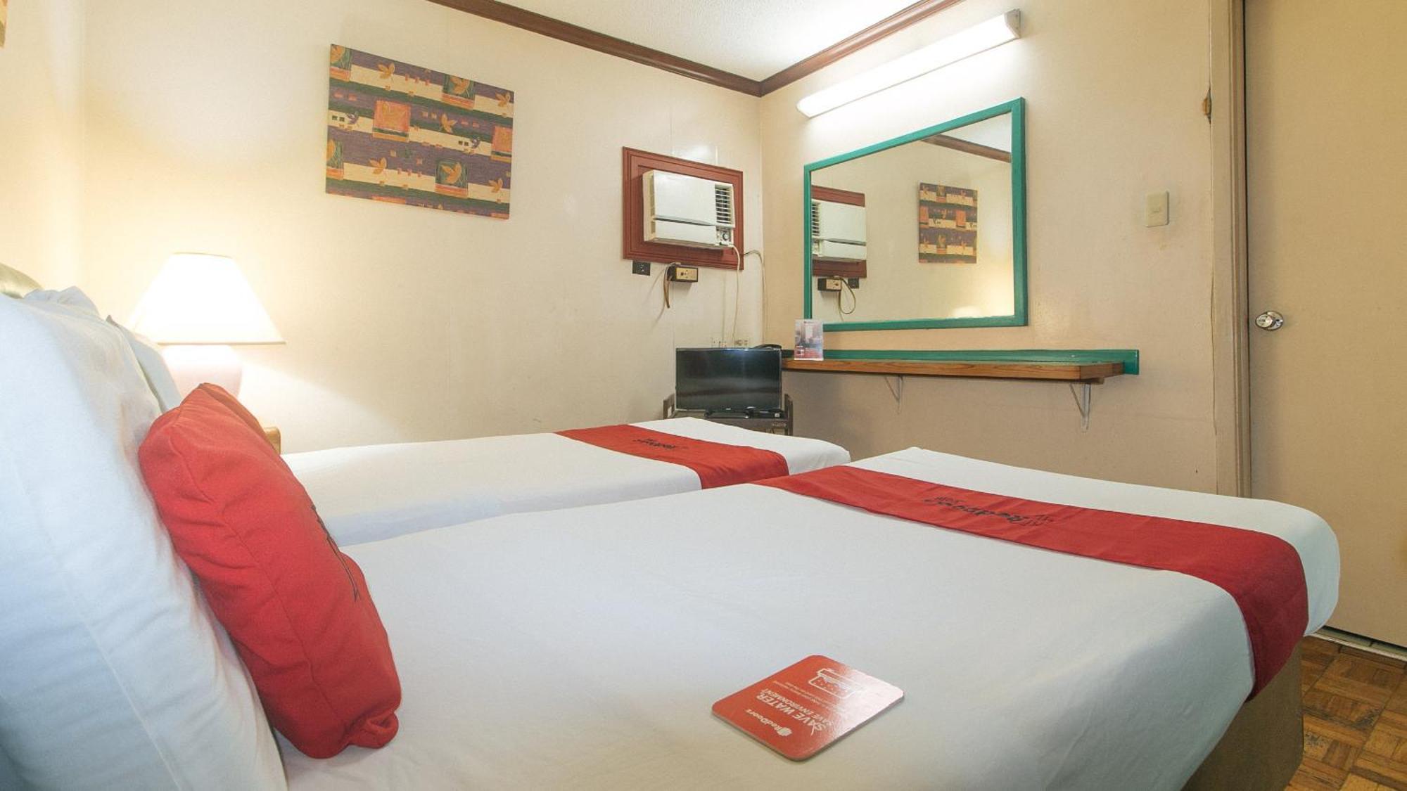 Reddoorz At Broadway Court Apartelle Bandar Quezon Luaran gambar