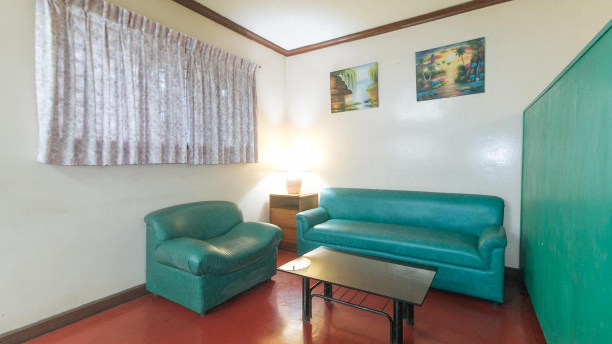 Reddoorz At Broadway Court Apartelle Bandar Quezon Luaran gambar