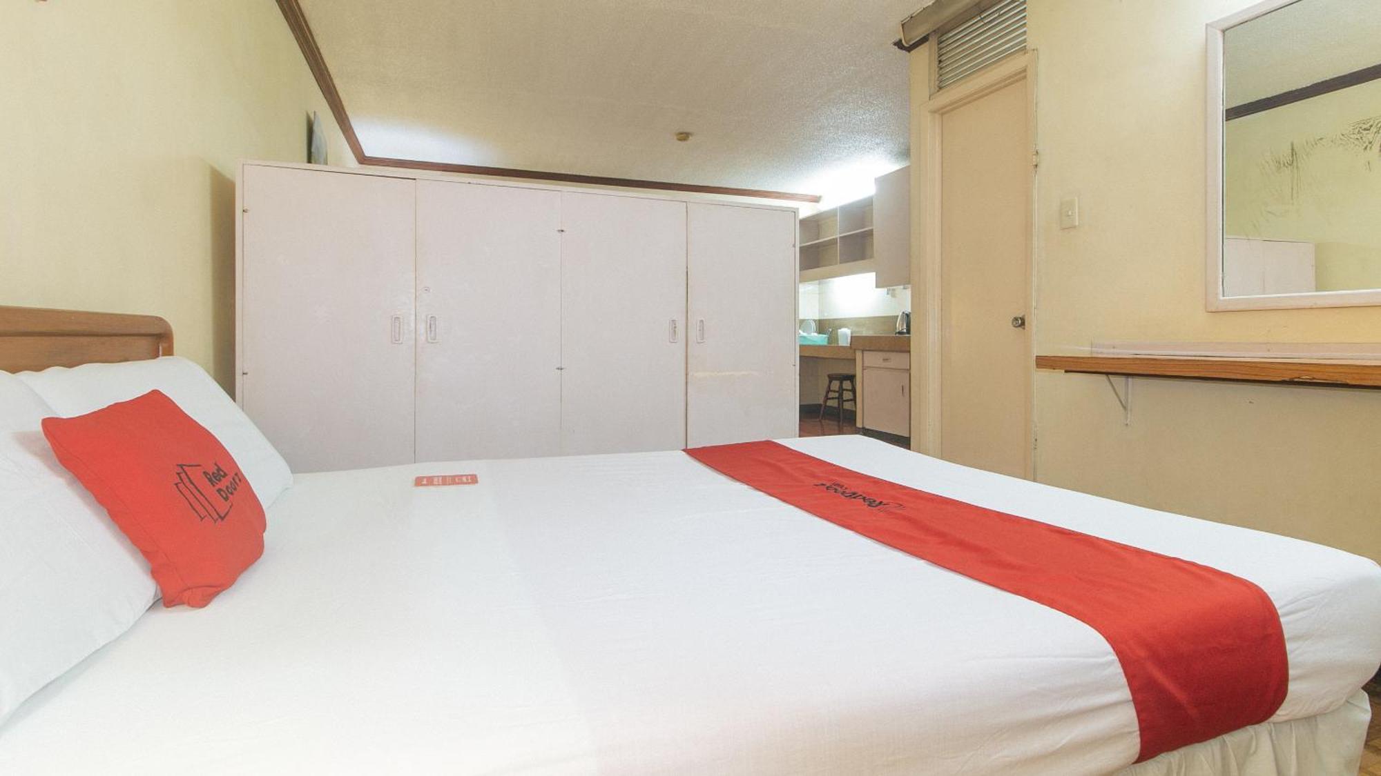 Reddoorz At Broadway Court Apartelle Bandar Quezon Luaran gambar