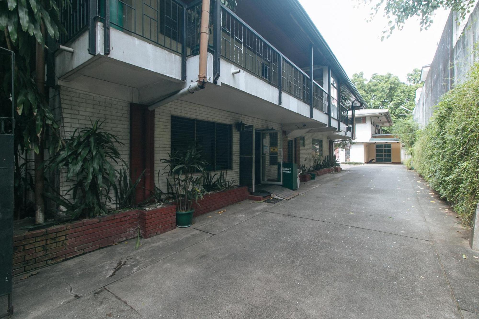 Reddoorz At Broadway Court Apartelle Bandar Quezon Luaran gambar