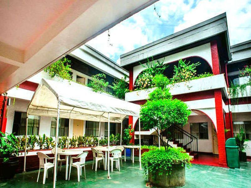 Reddoorz At Broadway Court Apartelle Bandar Quezon Luaran gambar